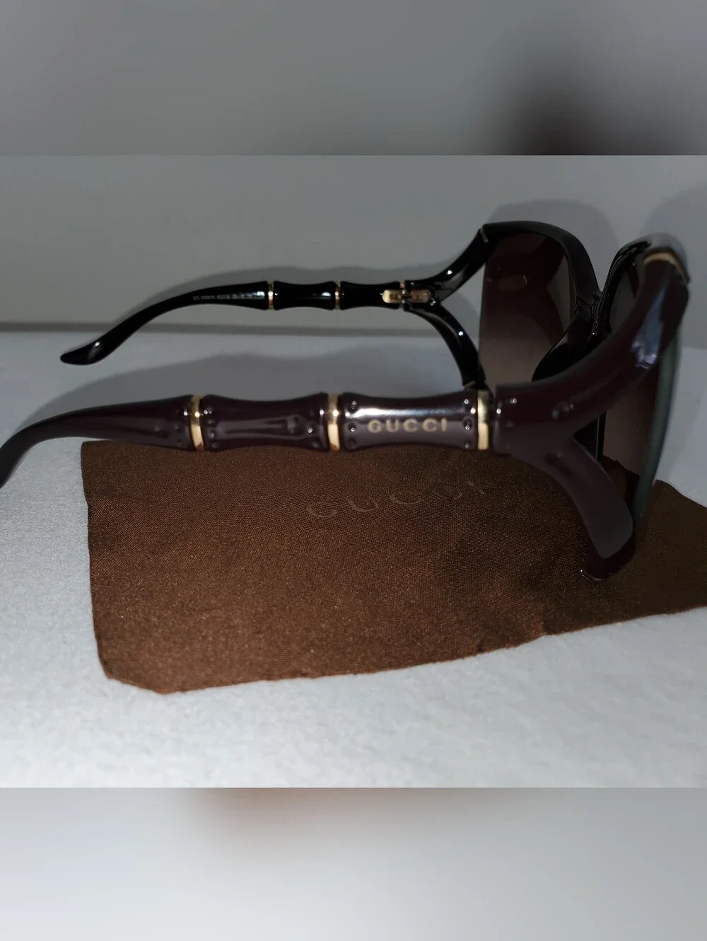 Gucci Men’s Black Sunglasses with Silver Accent
